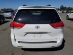 2012 Toyota Sienna Le   na sprzedaż w Vallejo, CA - Front End