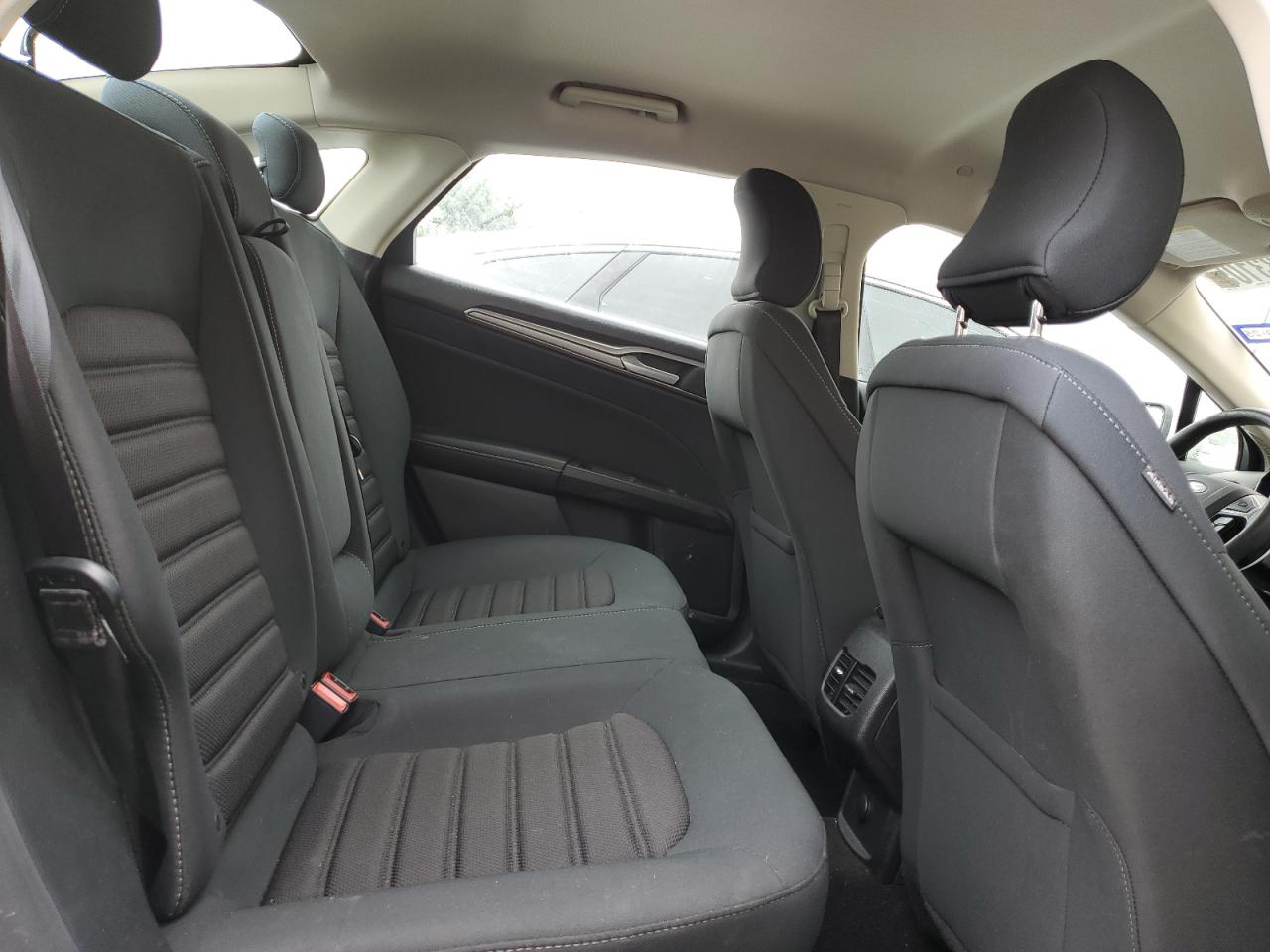 2019 Ford Fusion Se VIN: 3FA6P0LU8KR184066 Lot: 55083105