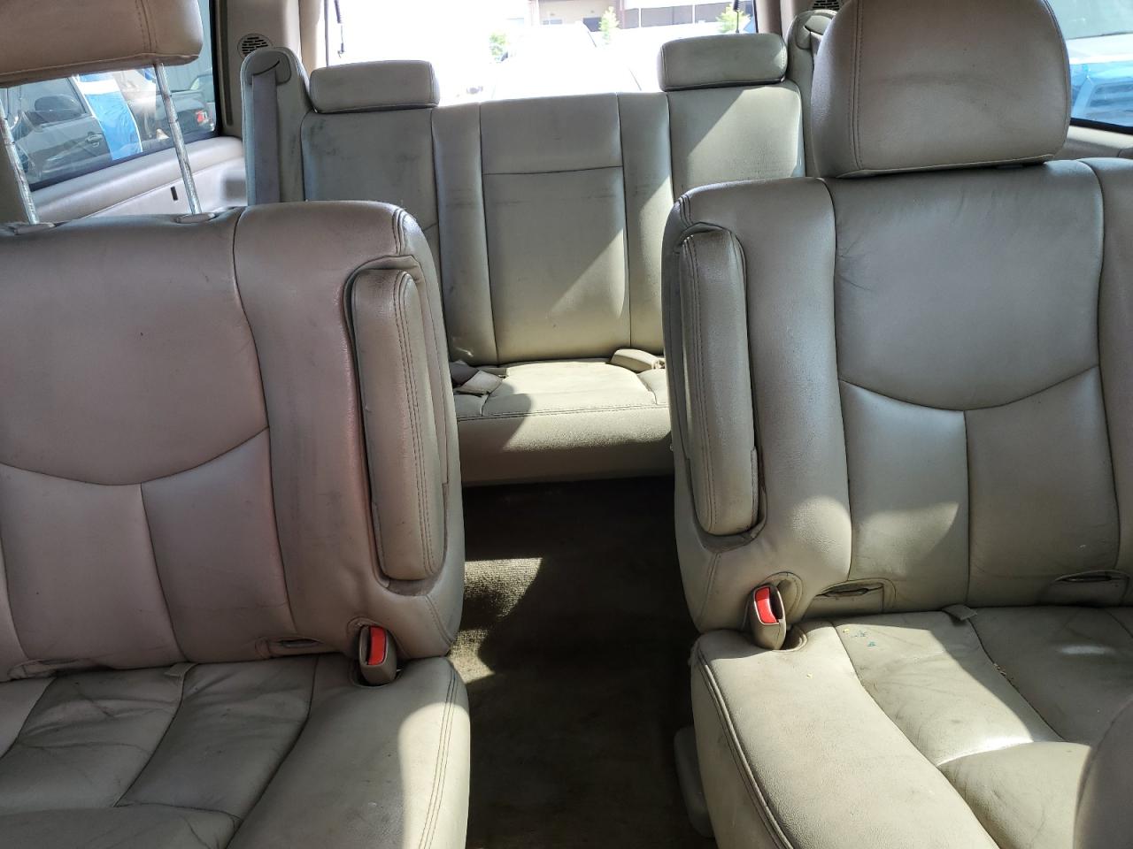 2005 Chevrolet Suburban K1500 VIN: 3GNFK16Z35G198454 Lot: 55534505