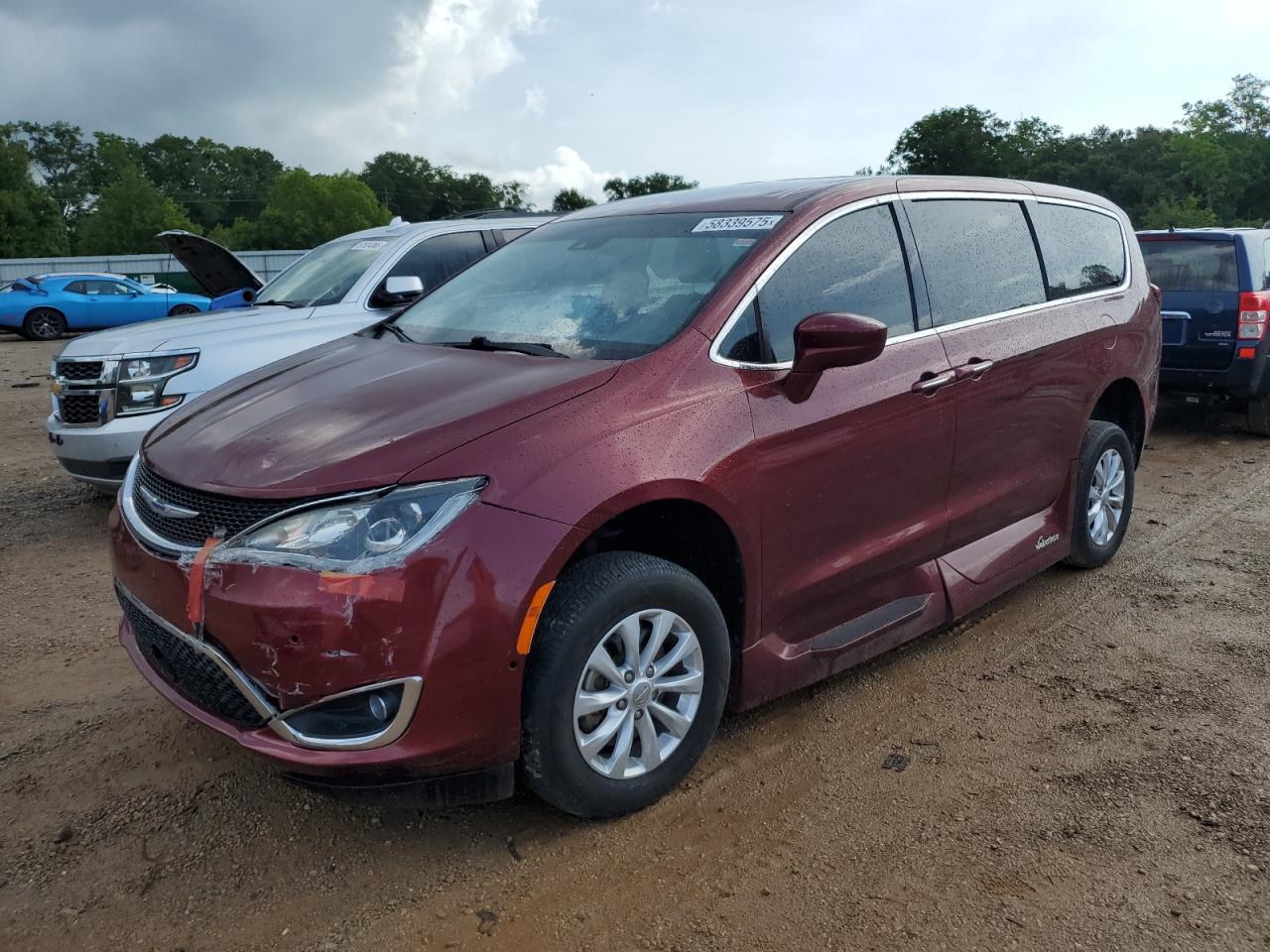 2019 Chrysler Pacifica Touring Plus na sprzedaż w Theodore, AL - Front End