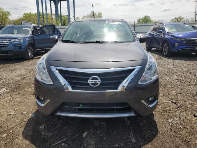  NISSAN VERSA 2015 Сірий