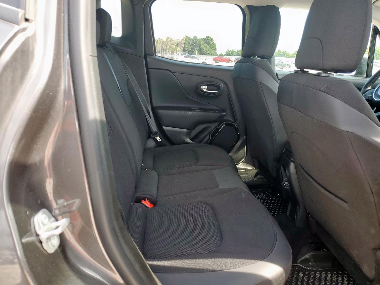 2018 Jeep Renegade Latitude VIN: ZACCJABB7JPG74043 Lot: 56652985