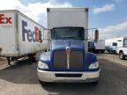 2013 Kenworth T300 Box Truck للبيع في Martinez، CA - Vandalism