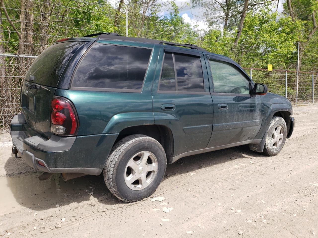 CHEVROLET TRAILBLZR 2005 VIN 1GNDT13S752323590 zdjęcie 3