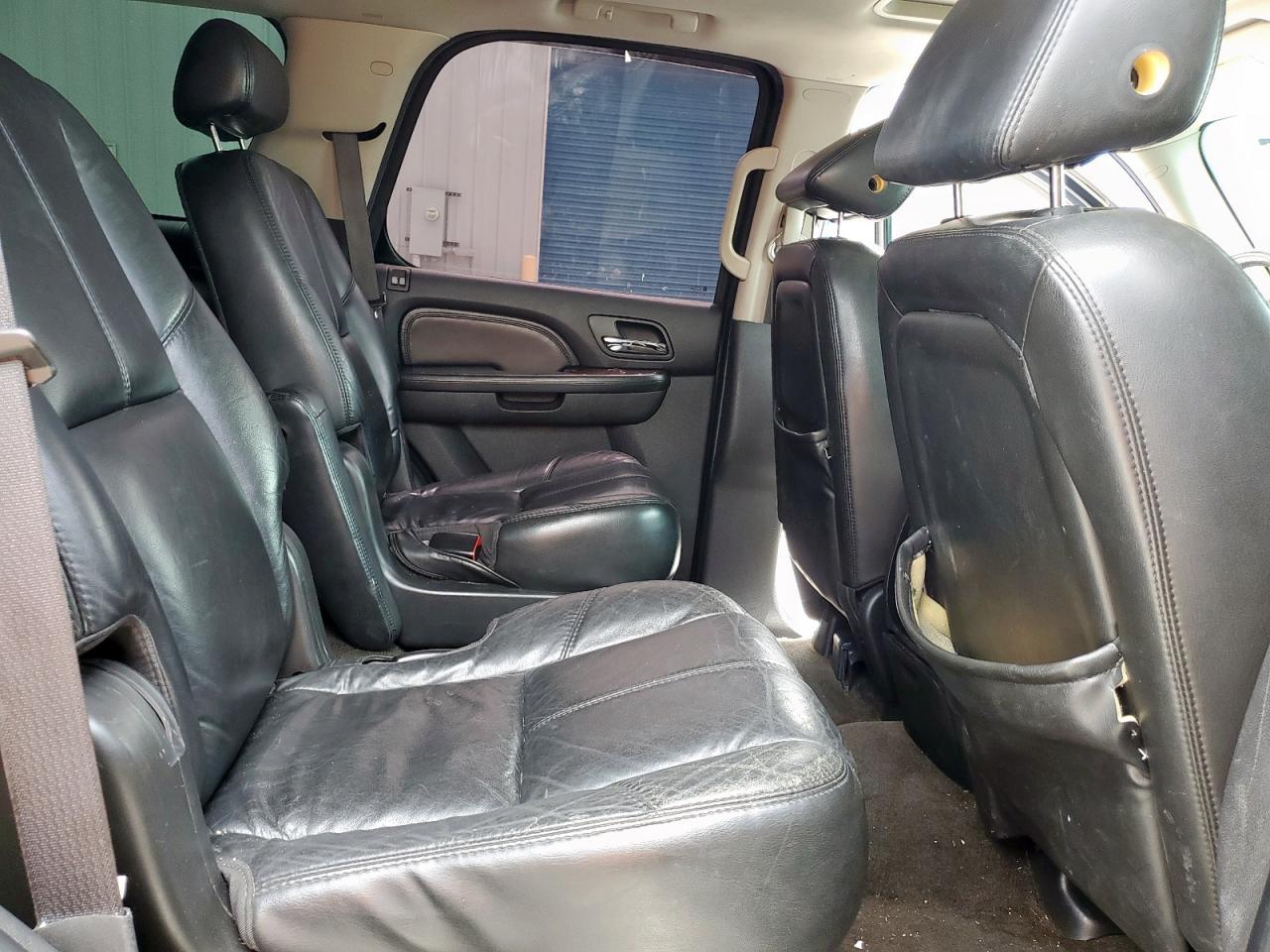 2007 GMC Yukon Denali VIN: 1GKFK63897J380697 Lot: 57237115