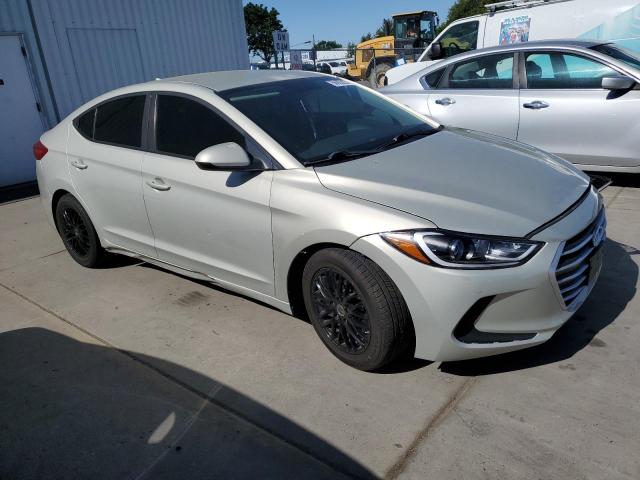  HYUNDAI ELANTRA 2017 Серебристый