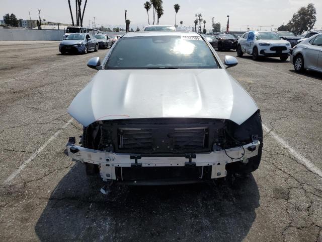  MERCEDES-BENZ C-CLASS 2023 Серебристый