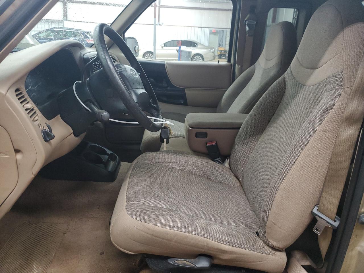 2001 Ford Ranger Super Cab VIN: 1FTZR15E61TA05923 Lot: 57147325