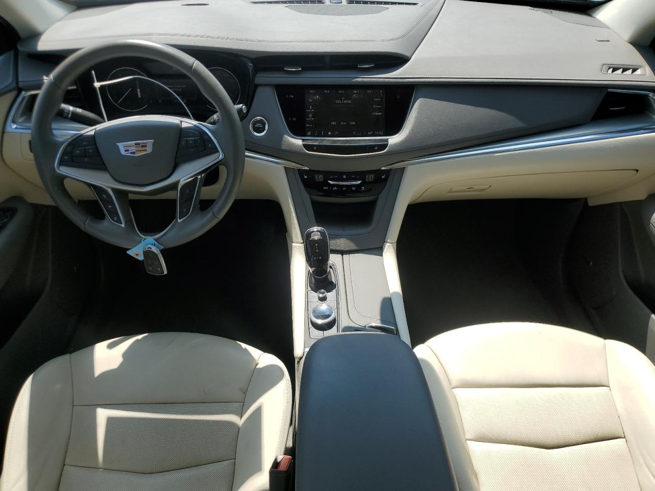 2022 Cadillac Xt5 Premium Luxury VIN: 1GYKNDR44NZ130545 Lot: 57099435