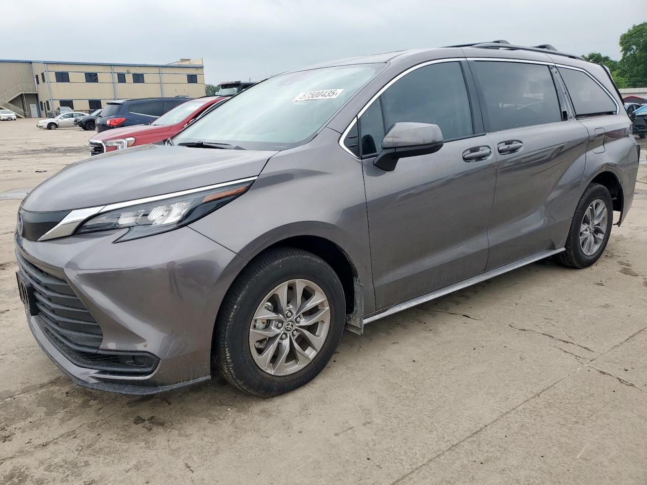 2024 Toyota Sienna Le продається в Wilmer, TX - Rear End