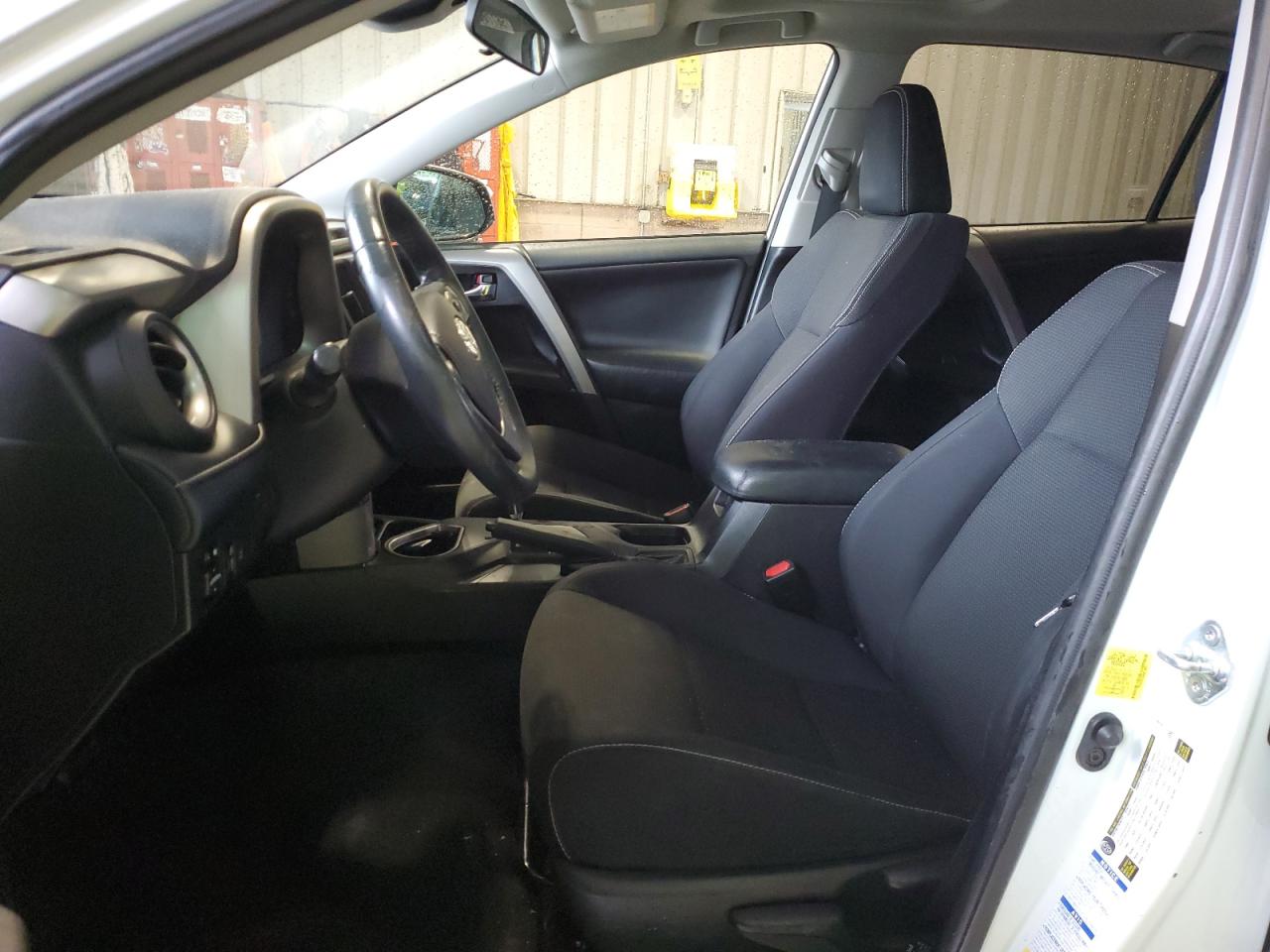 2017 Toyota Rav4 Xle VIN: 2T3RFREV3HW673953 Lot: 56933965
