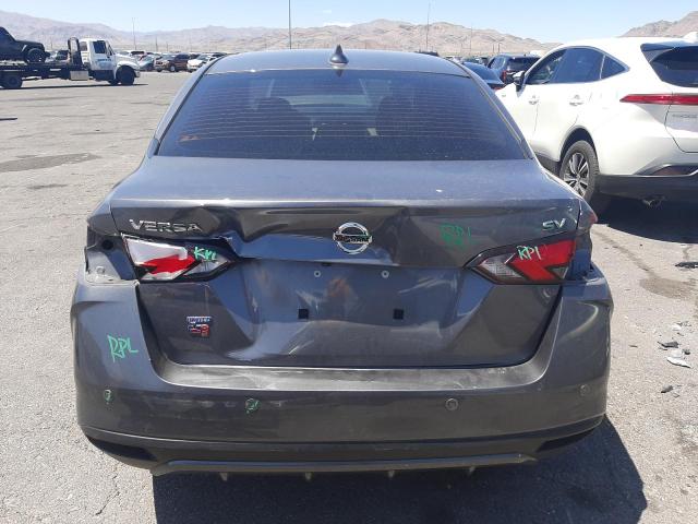  NISSAN VERSA 2022 Угольный