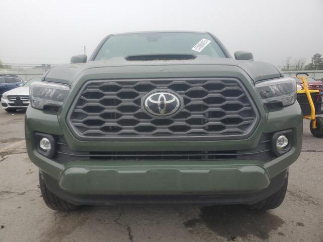  TOYOTA TACOMA 2021 Зеленый