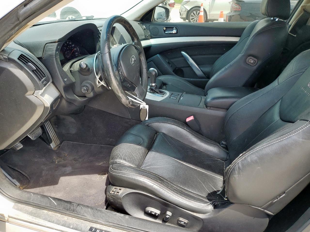 2008 Infiniti G37 Base VIN: JNKCV64E18M114812 Lot: 56903275