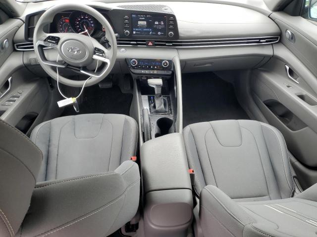 HYUNDAI ELANTRA 2022 Серебристый