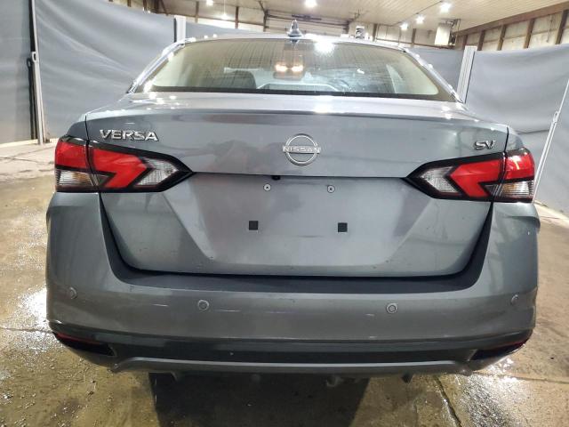  NISSAN VERSA 2023 Szary