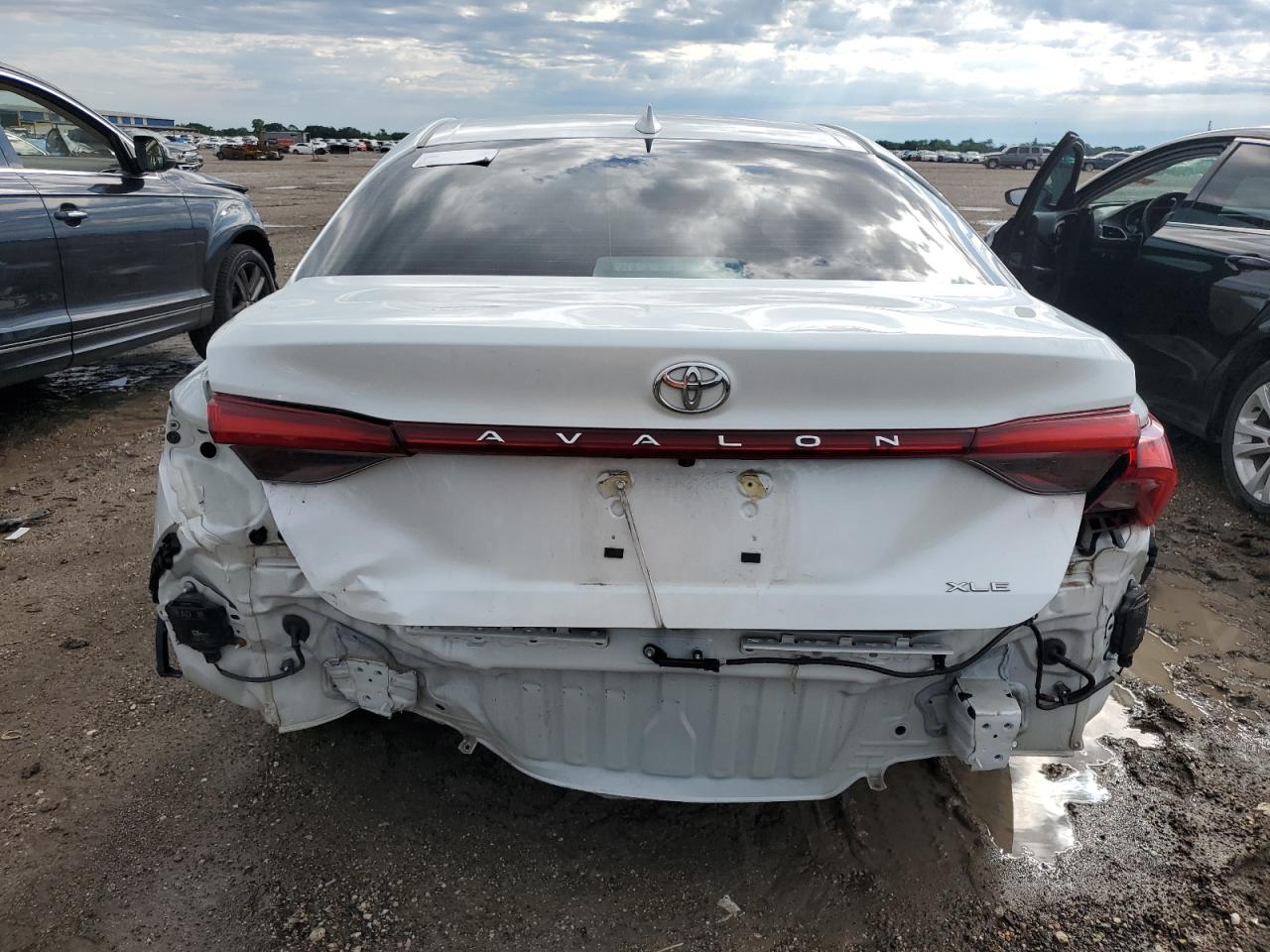 2022 Toyota Avalon Xle VIN: 4T1JZ1FB0NU086057 Lot: 56492205