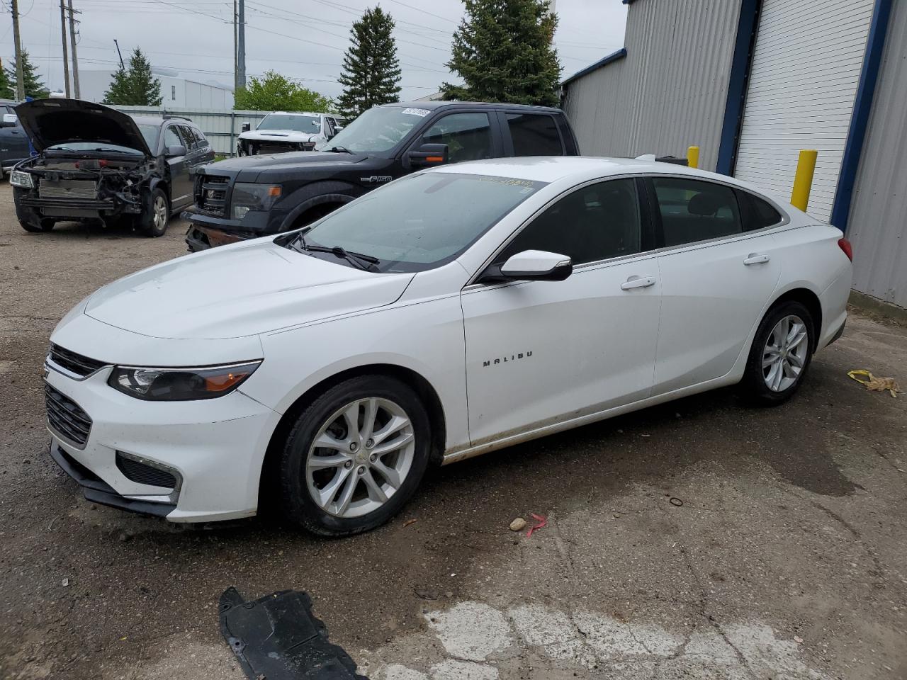 2016 Chevrolet Malibu Lt for Sale in Lansing, MI - Undercarriage