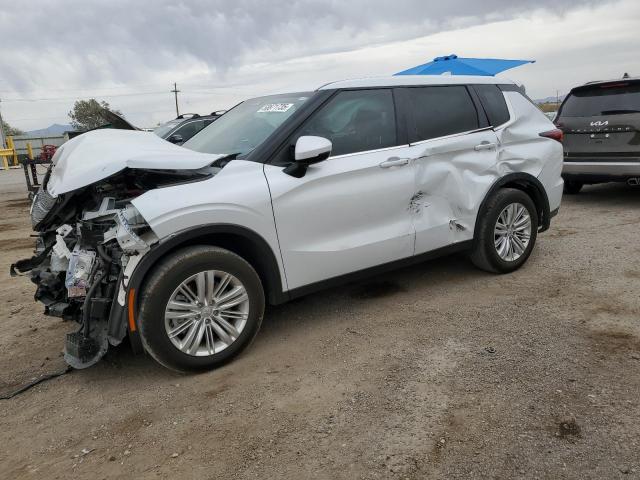 MITSUBISHI OUTLANDER 2024