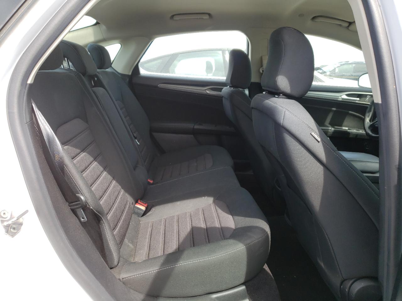 2020 Ford Fusion Se VIN: 3FA6P0LU9LR119101 Lot: 54037395