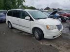 Glassboro, NJ에서 판매 중인 2010 Chrysler Town & Country Touring - Side