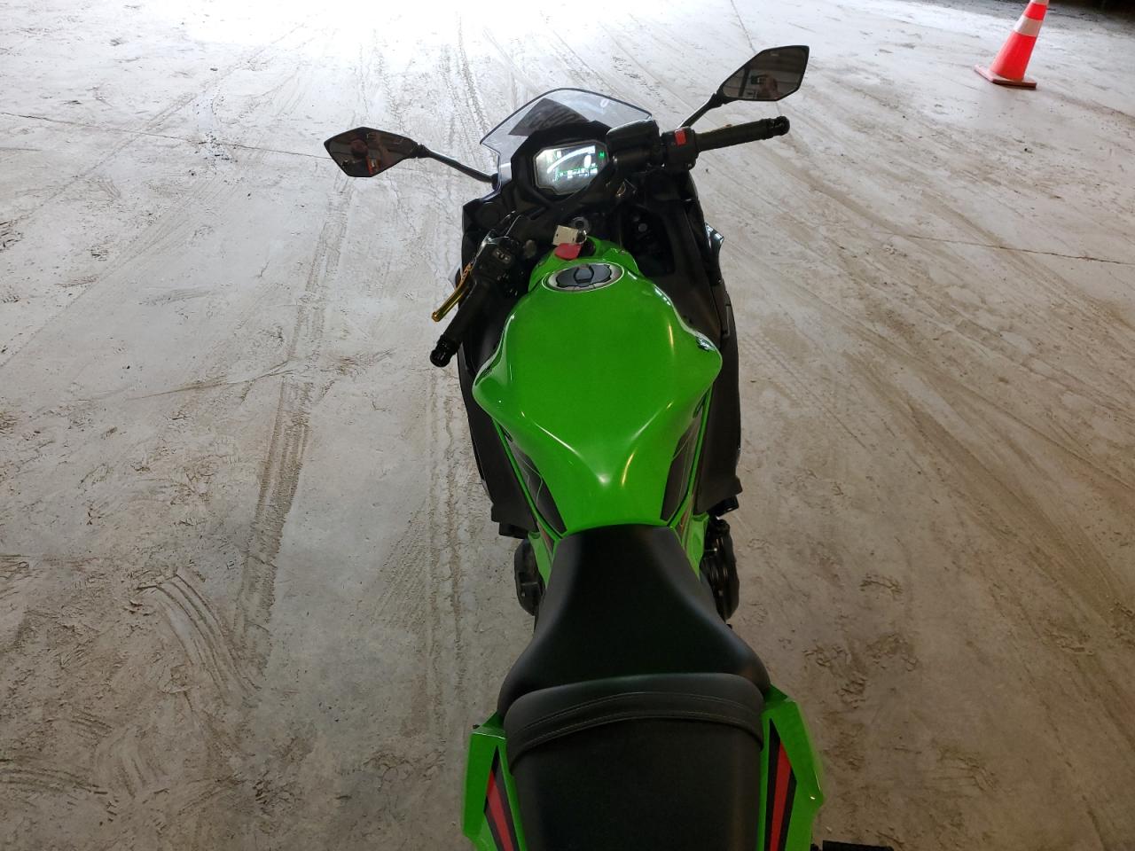 2024 Kawasaki Ex650 P VIN: ML5EXEP10RDAC6237 Lot: 57138095