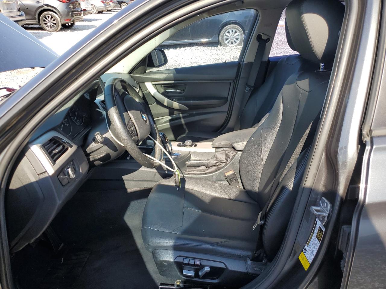 2016 BMW 320 I VIN: WBA8E1G50GNT37953 Lot: 56106875