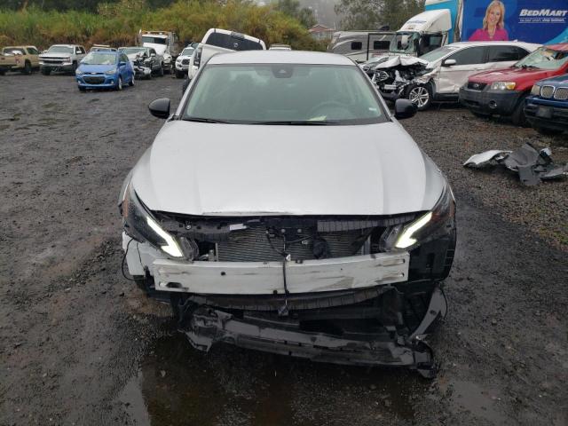  NISSAN ALTIMA 2024 Srebrny
