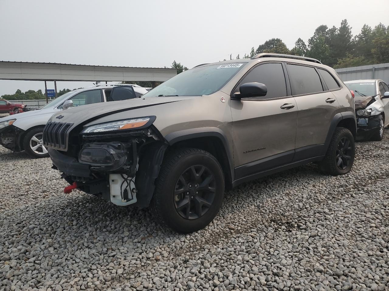 2017 Jeep Cherokee Trailhawk for Sale in Memphis, TN - Front End