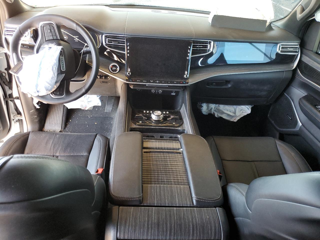 2024 Jeep Wagoneer Series Ii VIN: 1C4SJVBP4RS107812 Lot: 56252335