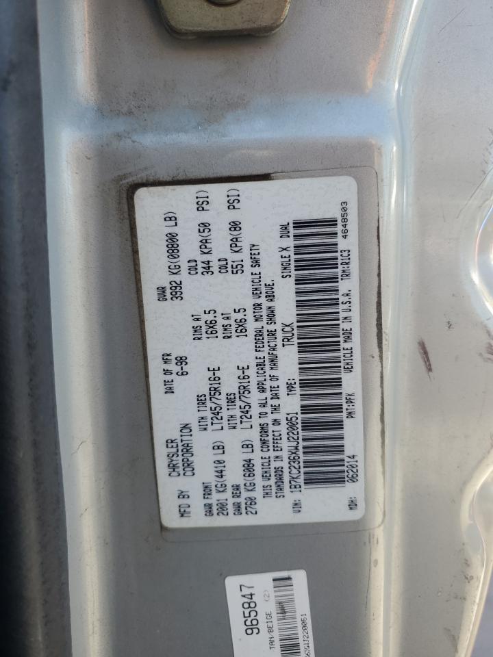 1998 Dodge Ram 2500 VIN: 1B7KC236XWJ220051 Lot: 56236955
