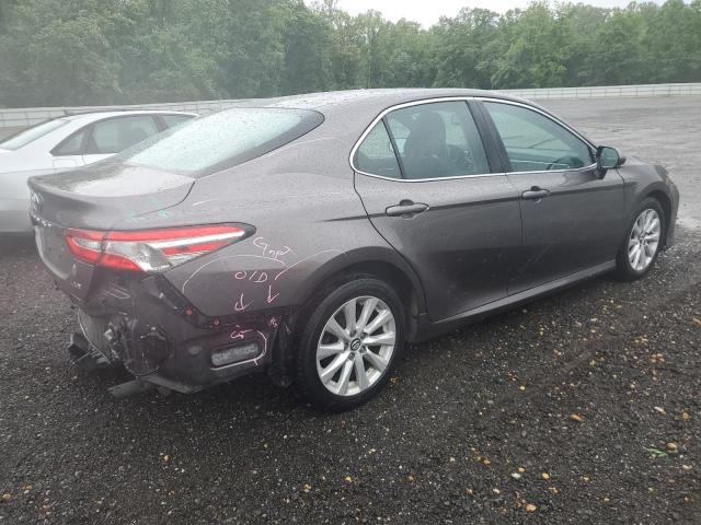  TOYOTA CAMRY 2018 Серый