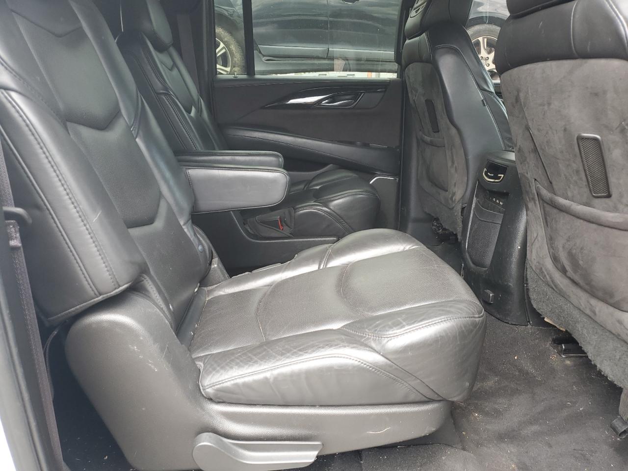 2017 Cadillac Escalade Esv Platinum VIN: 1GYS4KKJ8HR199167 Lot: 57722025