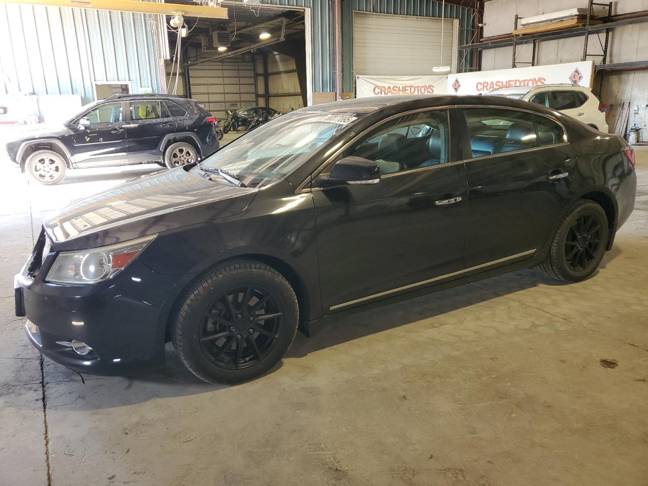 2010 Buick Lacrosse Cxs للبيع في Eldridge، IA - Front End