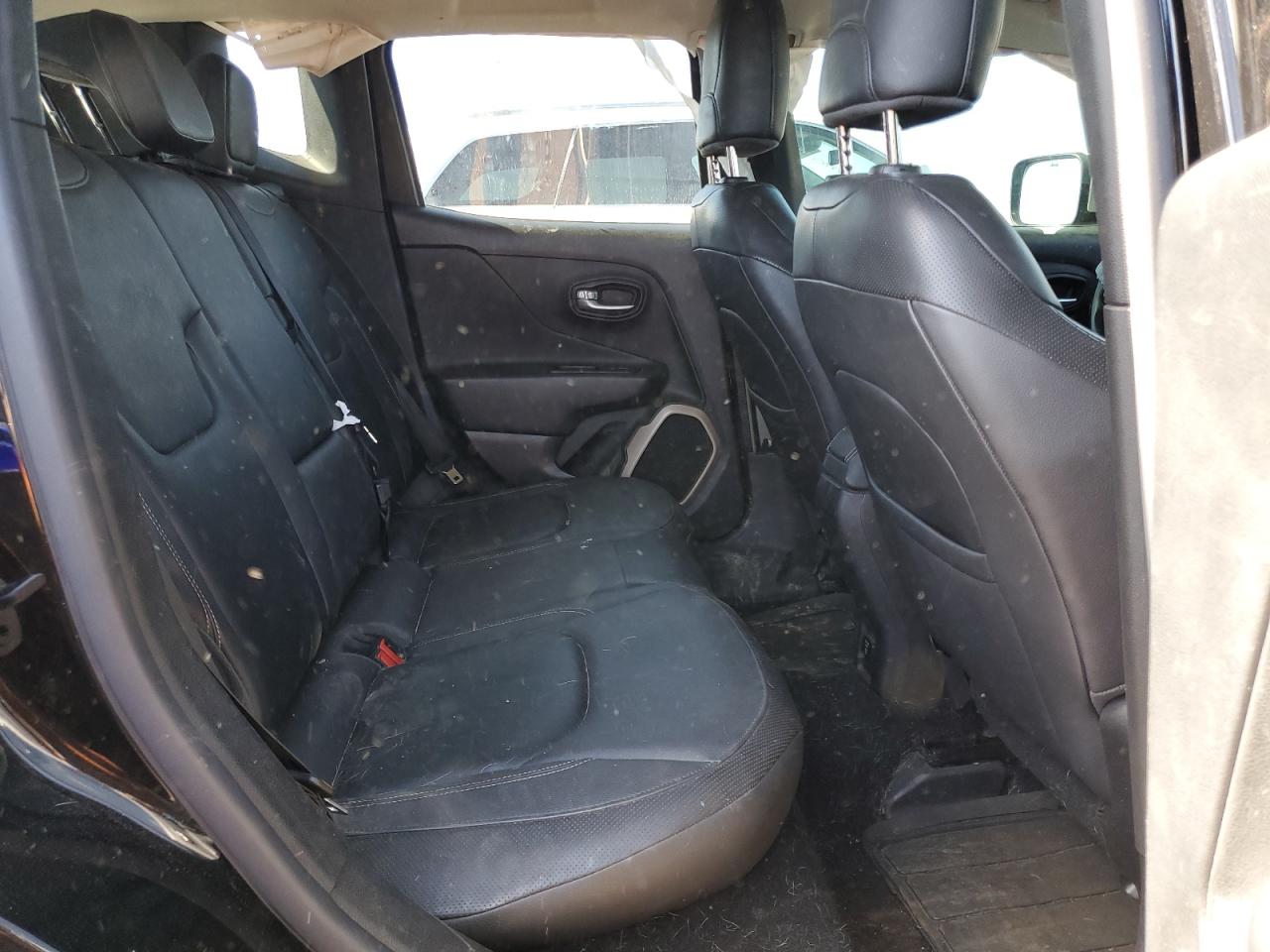 2015 Jeep Renegade Limited VIN: ZACCJBDT6FPC25861 Lot: 56937645