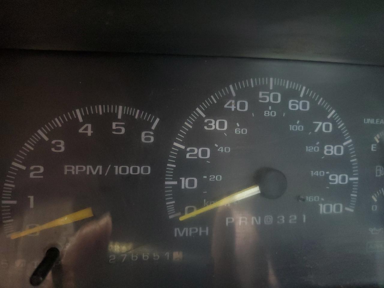1999 Chevrolet Gmt-400 C2500 VIN: 1GCGC24R4XR703777 Lot: 57389315