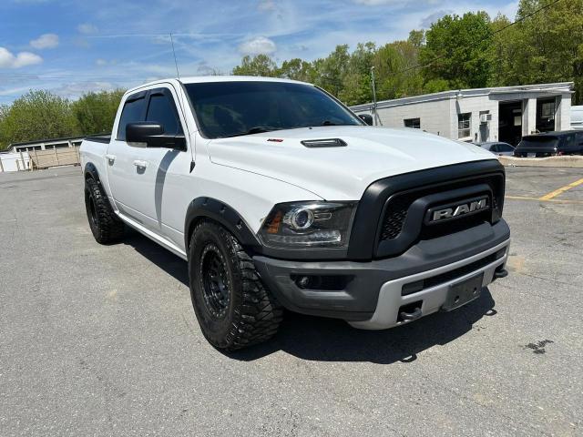 Пікапи RAM 1500 2016 Білий