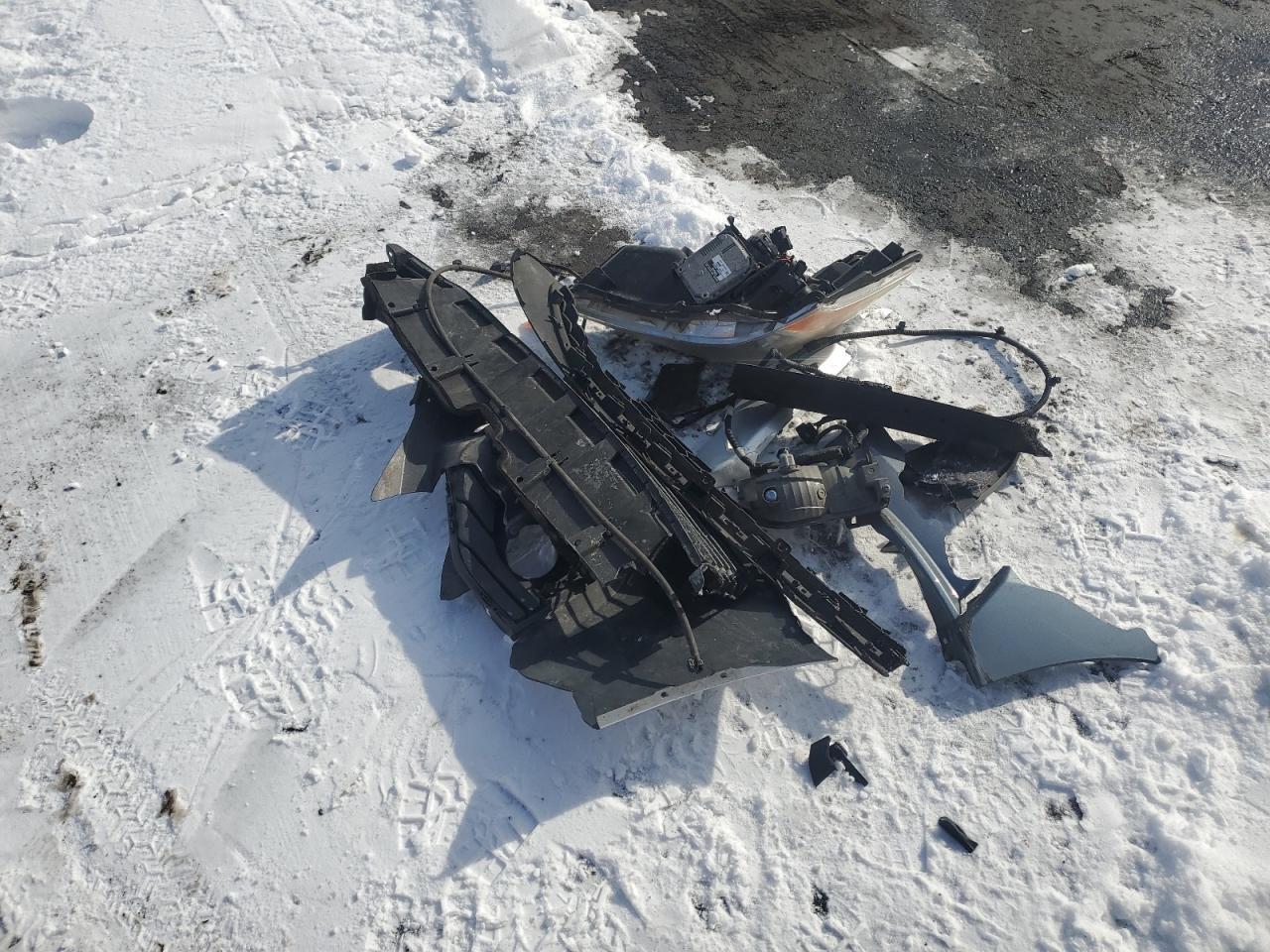 2014 Toyota Prius V VIN: JTDZN3EU5E3325240 Lot: 57113295