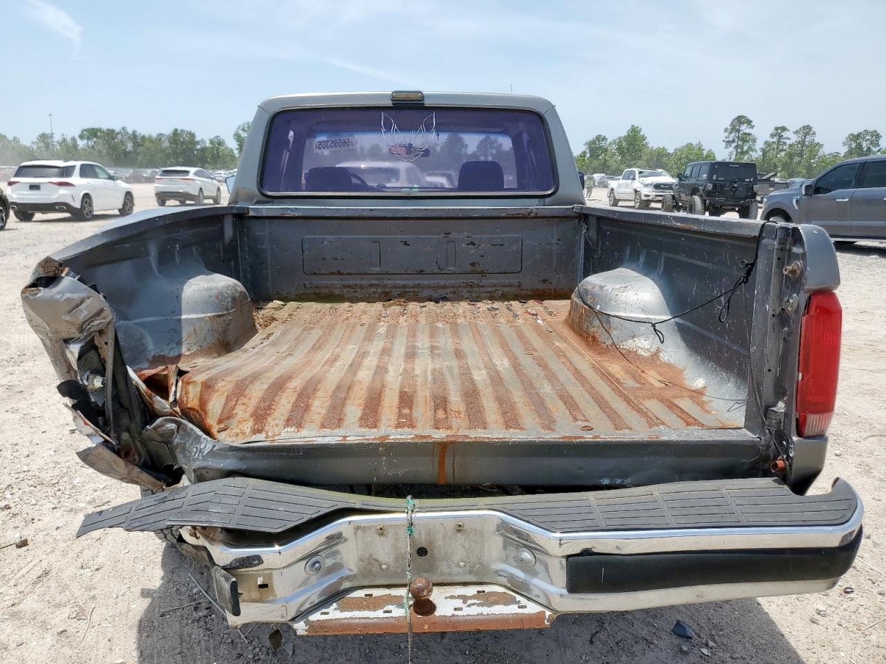 1992 Ford F150 VIN: 1FTEX15Y9NKA09698 Lot: 56595305