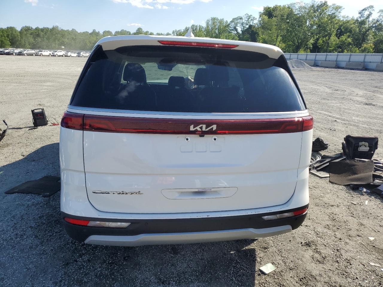 2022 Kia Carnival Lx VIN: KNDNB4H30N6156663 Lot: 57060975