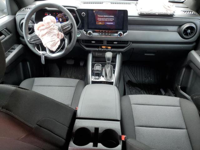  CHEVROLET COLORADO 2025 Серебристый