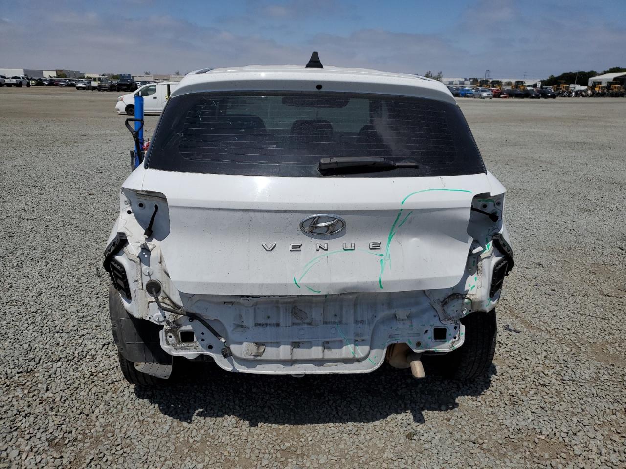 2021 Hyundai Venue Se VIN: KMHRB8A38MU102388 Lot: 57302165