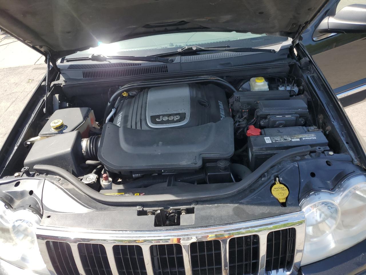 2005 Jeep Grand Cherokee Limited VIN: 1J8HR58215C643905 Lot: 56578825