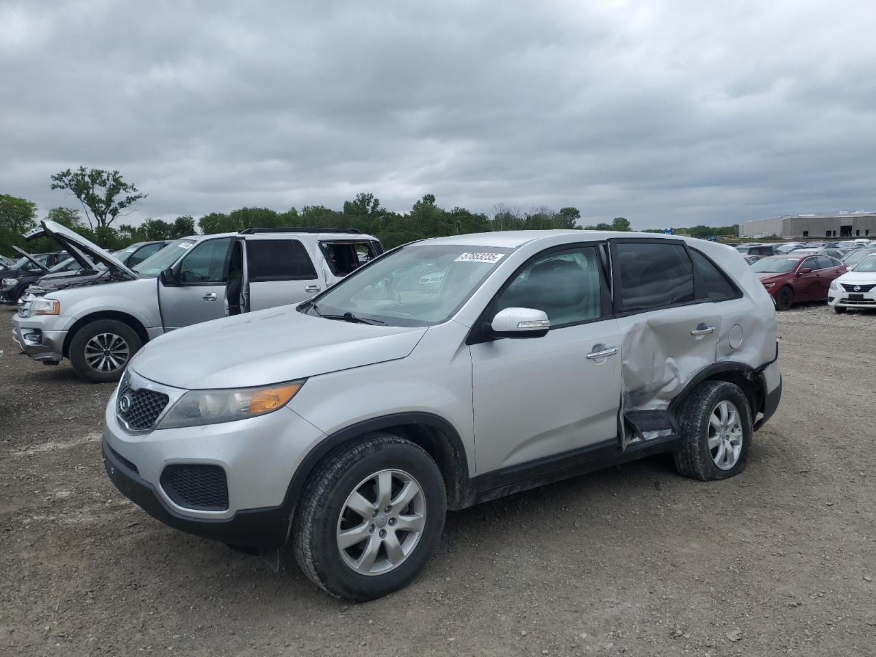 2012 Kia Sorento Base for Sale in Des Moines, IA - Side