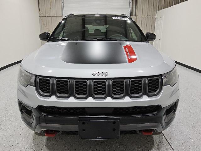  JEEP COMPASS 2024 Silver
