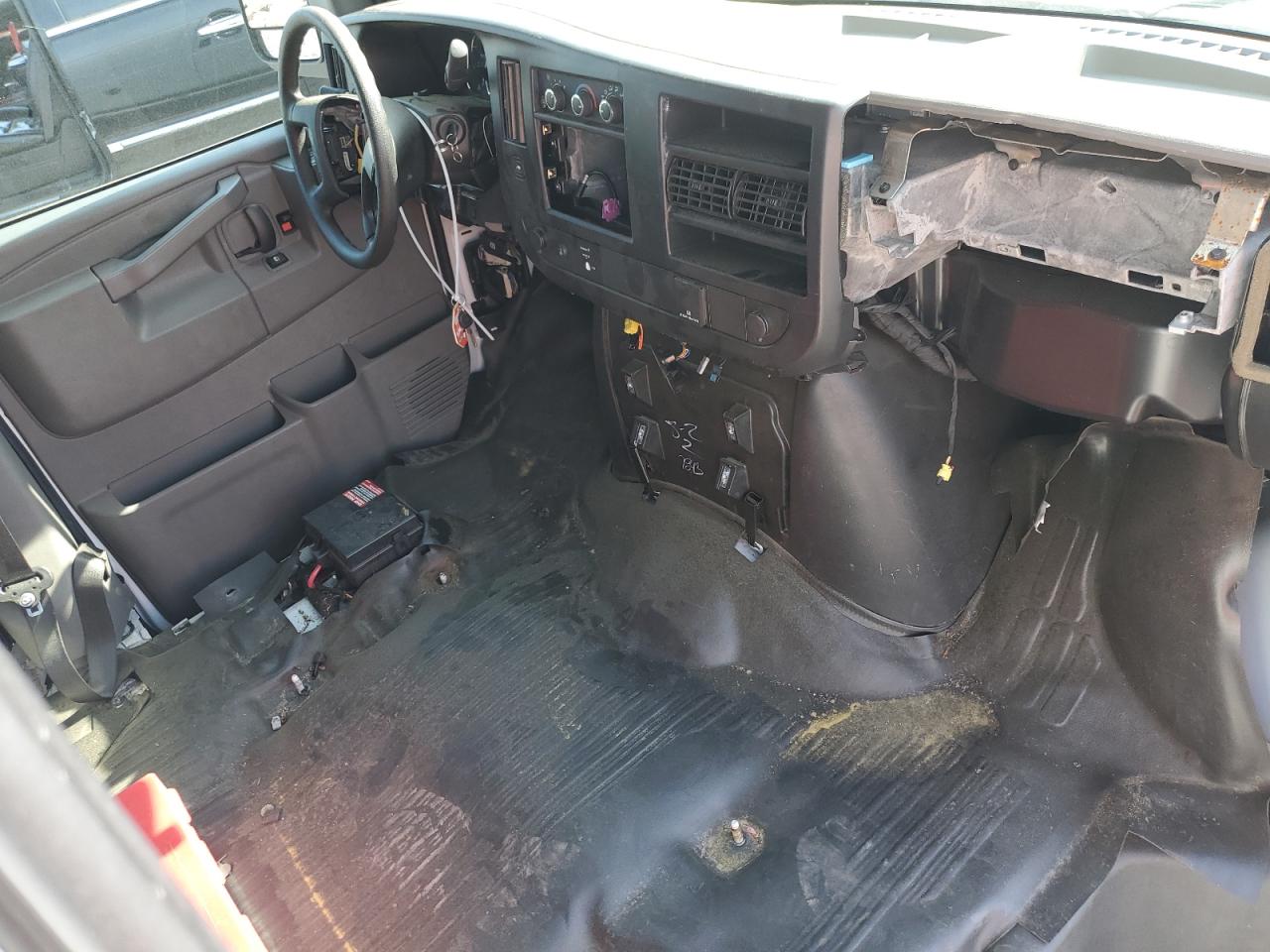 2022 Chevrolet Express G2500 VIN: 1GCWGAF79N1267297 Lot: 55843775