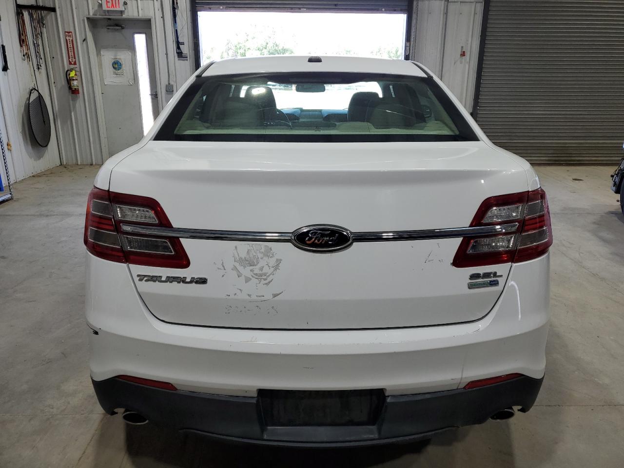 2013 Ford Taurus Sel VIN: 1FAHP2H88DG232322 Lot: 57671715