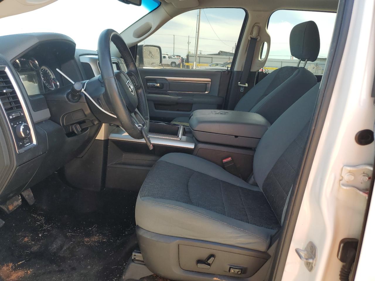 2015 Ram 1500 Slt VIN: 1C6RR7LT2FS642719 Lot: 54791165