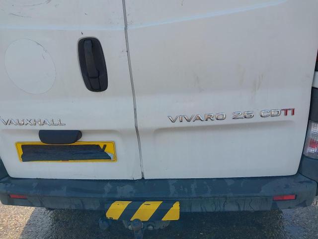 2007 VAUXHALL VIVARO 270