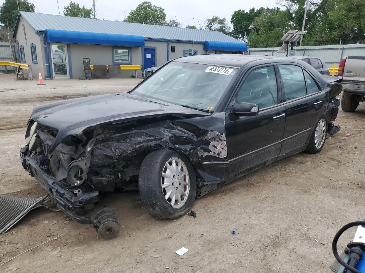2001 Mercedes-Benz E 320